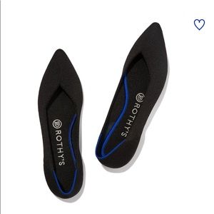Rothys pointed toward flats